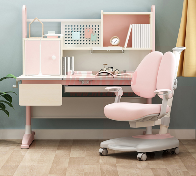 如何选购儿童学习桌椅（这几款性价比学生学习桌椅推荐）